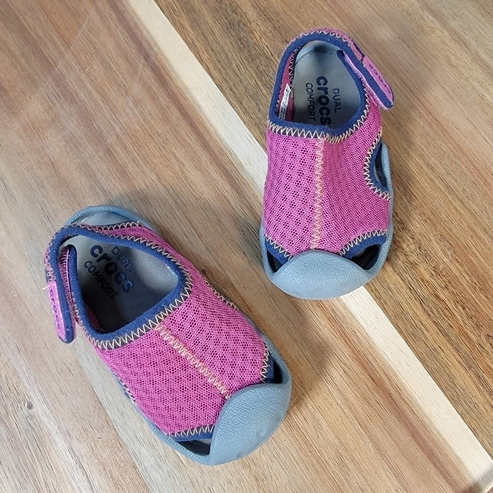 Crocs Swiftwater Sandals Pink Water Shoes Sandals Size C 7